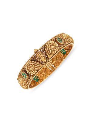 Stylish Gold Bangle-hover