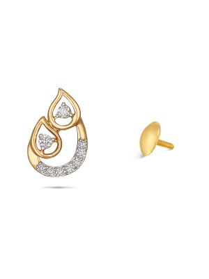 Elegant and Trendy Diamond Earring-hover