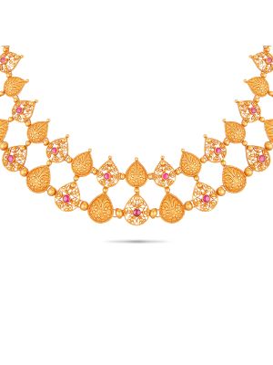 Enticing Trendy Gold Necklace-hover