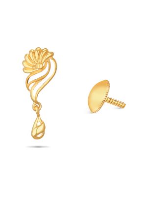 Stunning Gold Earring-hover