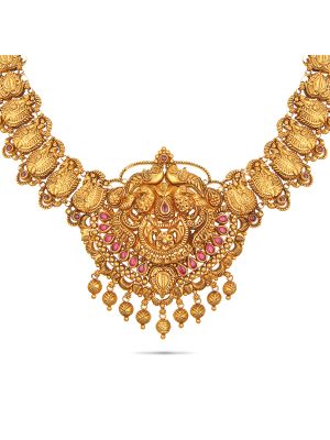 Mesmerizing Gold Necklace-hover