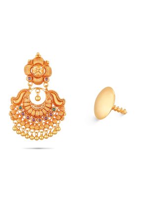 Traditional Enchanting Gold Earring-hover