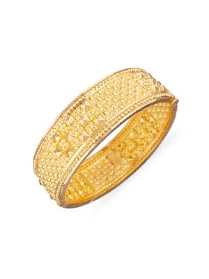 Kerala Pyramid Broad Bangle-hover