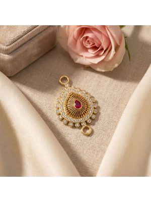 Bridal Teardrop Mugapu Pendant-hover