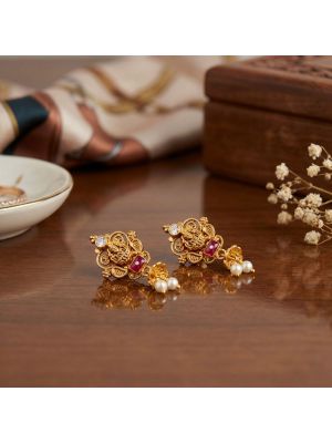 Twin Pearl Gold Drops-hover