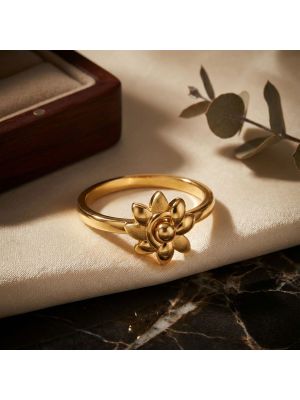 Casting Flower Motif Ring-hover