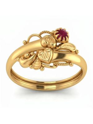 Vintage Ruby Heart Filigree Gold Ring-hover