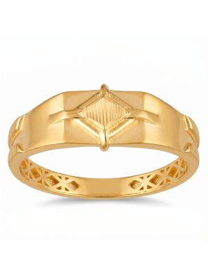 Gents Kite Signet Gold Casting Ring-hover