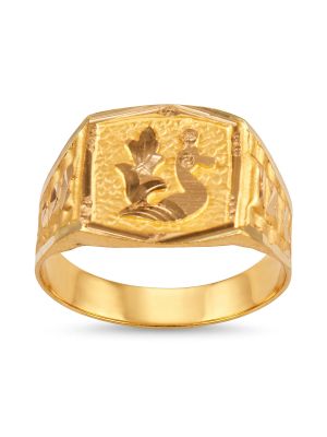 Elegant Bird Signet Gold Ring-hover