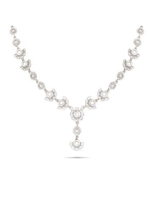 Enchanting Floral Design Silver Necklace-hover