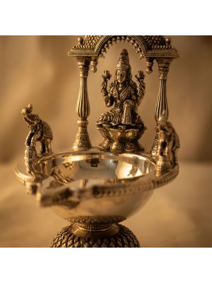 Antique Kamatchi Silver Vilaku-hover