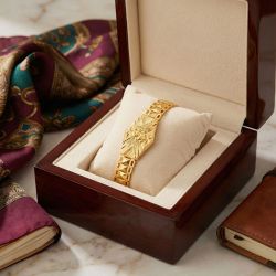 Auspicious Ganesha Divine Gold Bracelet