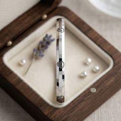 Casual Sacred Men's Silver Gadi