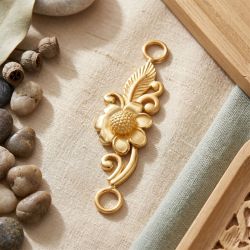 Gold Sunflower Mugappu for Thali Chain-hover
