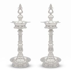Classic Kumbam Crown Silver Kuthu Vilakku-hover