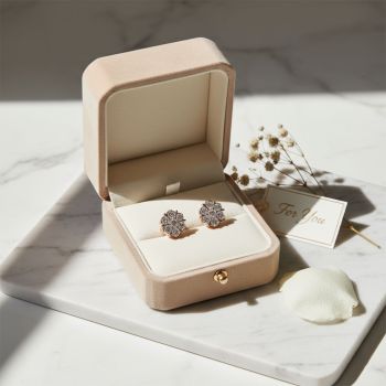 Legacy Floral Luxe Diamond Stud