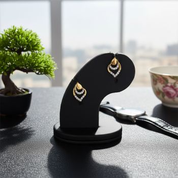 Conch Artistic Gold Diamond Stud