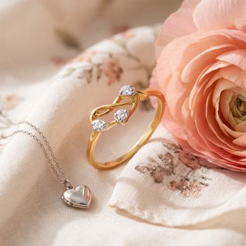Filigree Infinity Crest Diamond Ring