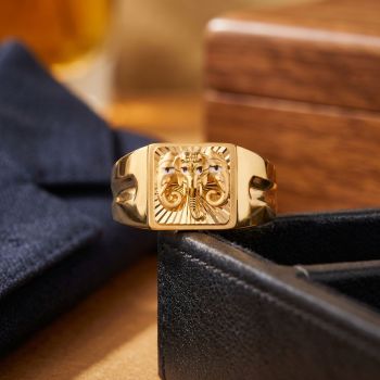 Triple Elephant Signet Gold Ring