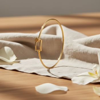 Trendy Gold Geometric Casting Gadi