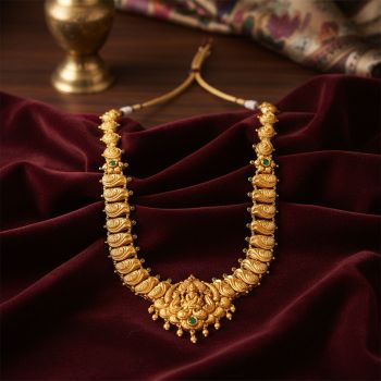 Lakshmi Green Gem Pendant Malai