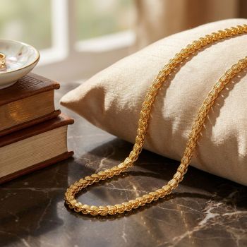 Elegant Heartin Leaf Gold Chain