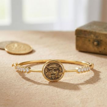 Divine Lakshmi Motif Gold Ghadi