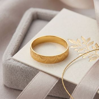 Modern Wedding Wear Gold Ring