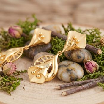 Leaf Paisley Casting Gold Drops