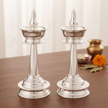 Kerala Guruvayur Silver Kuthu Vilakku Set