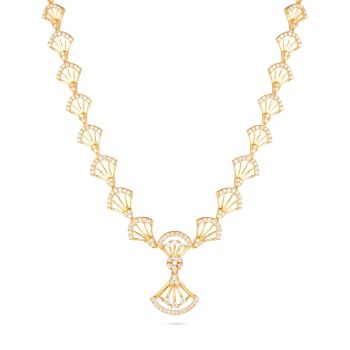 Elegant Geometric Link Gold Necklace-hover