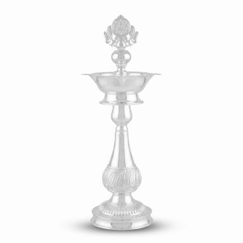 Traditional Wheel Casting Silver Vilakku-hover