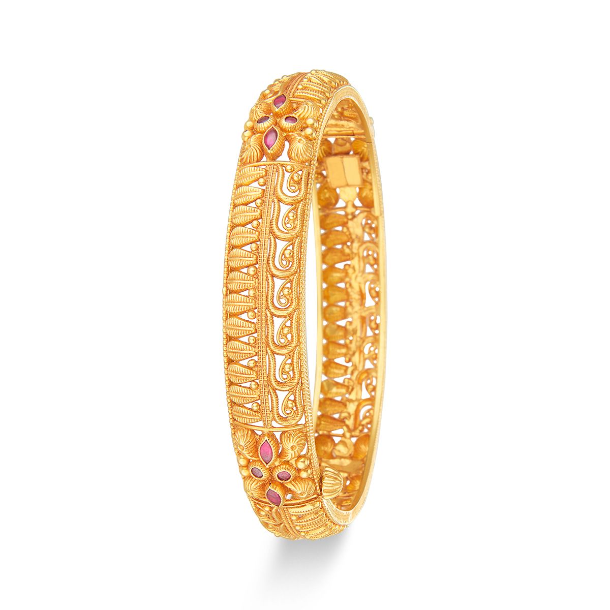 Fascinating Gold Bangle